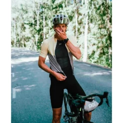 POC Ne-Plus Ultra VPD-S Bib Shorts -Sport Style Shop poc ne plus ultra vpd s bib shorts 3