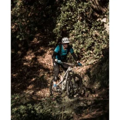 POC Omne Air Resistance SPIN Road Helmet -Sport Style Shop poc omne air resistance spin road helmet 5